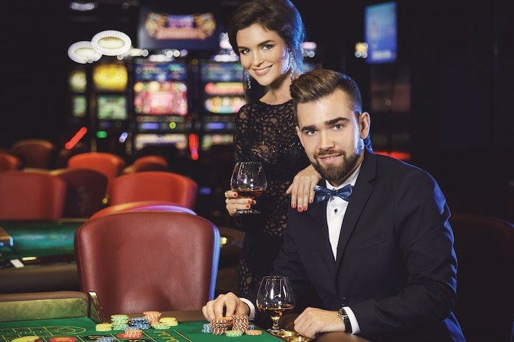 pk239 Real-Time Baccarat & Roulette